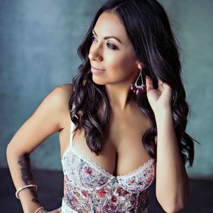 Meet your Posher, Christine